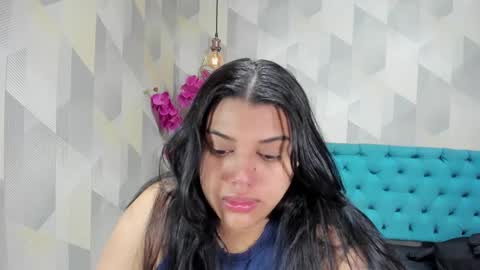    online show from 3, 10, 2025