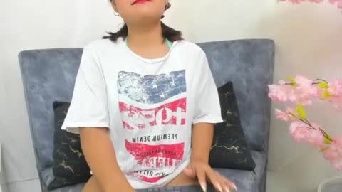 Snapshot of lindacastro2 chatting on 17, 5, 2026 ig linda cw2 online show from 17, 5, 2026