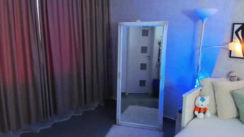 Alexandra online show from 4, 10, 2025