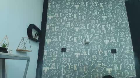 Snapshot of lindsey8 chatting on 1, 12, 2025 Lindsey online show from 1, 12, 2025