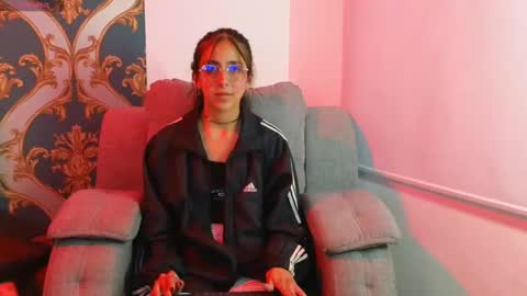 ling ling24 online show from 7, 1, 2025