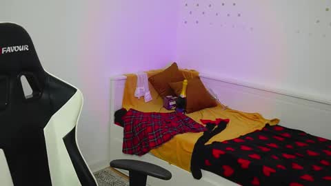 Snapshot of linphea chatting on 22, 2, 2026 Tina online show from 22, 2, 2026