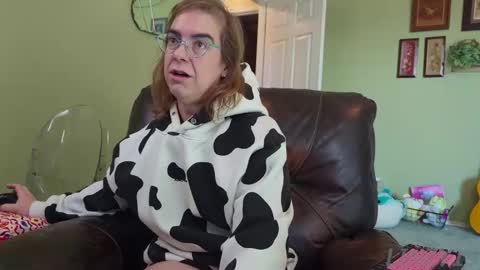 Snapshot of linzy19 chatting on 7, 11, 2025 Linzy19 online show from 7, 11, 2025