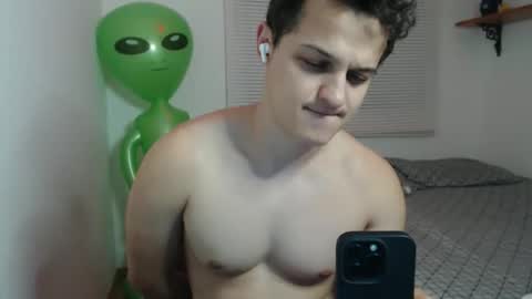 Snapshot of lioncluess chatting on 9, 1, 2026 Lion Cluess online show from 9, 1, 2026