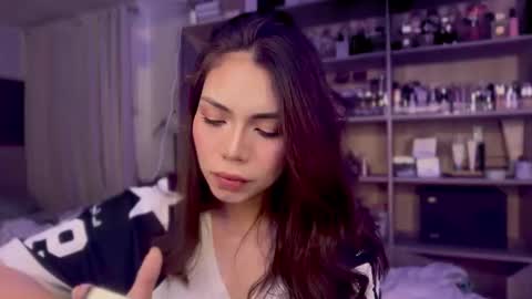 Snapshot of lioraeofophirxx chatting on 1, 12, 2025 Liora of Ophir online show from 1, 12, 2025