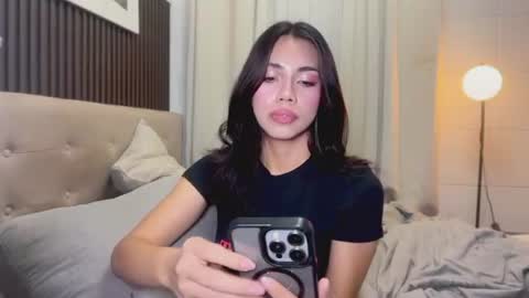 Snapshot of lioraeofophirxx chatting on 7, 7, 2026 Liora of Ophir online show from 7, 7, 2026