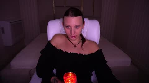 Lia online show from 26, 11, 2025