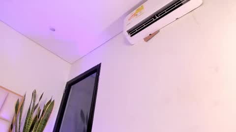 Snapshot of liorah_wolf chatting on 6, 2, 2026 Liorah wolf online show from 6, 2, 2026