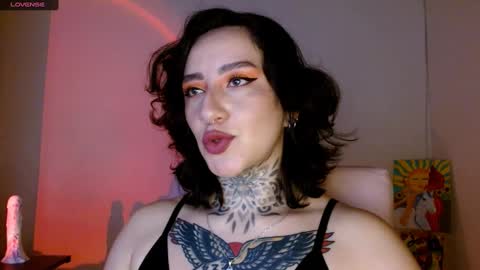 Lisa online show from 8, 3, 2025