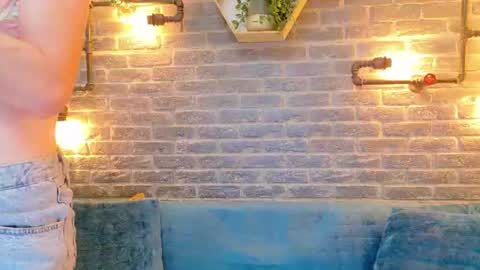 Snapshot of lisa_caprice chatting on 19, 7, 2026 Lisa Caprice online show from 19, 7, 2026