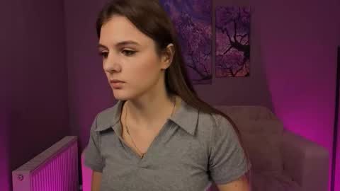 Lisa online show from 19, 11, 2025