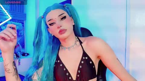 lisa_sparkleee online show from 9, 4, 2026