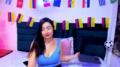 Snapshot of lisa_white_ chatting on 30, 6, 2026 lisa white online show from 30, 6, 2026