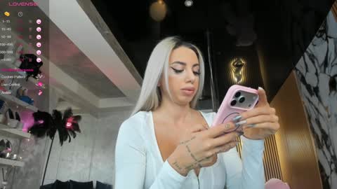 onlyfans-lisaakira instagram-lisaakira9  twitter-lisaakira4 online show from 3, 3, 2026