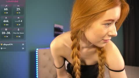 Snapshot of lisafoxy_ chatting on 14, 5, 2026 Lisa online show from 14, 5, 2026