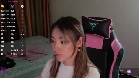   LISA   online show from 31, 10, 2025