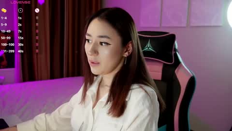   LISA   online show from 22, 4, 2026