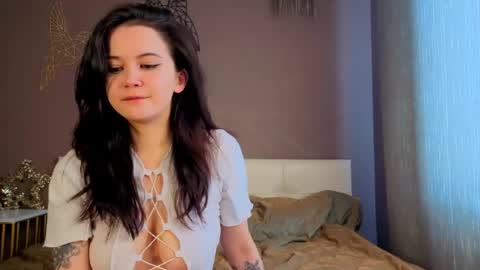 Snapshot of lisandrazieba chatting on 1, 5, 2026 Kira online show from 1, 5, 2026