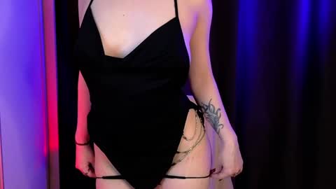 Snapshot of lisavamp chatting on 21, 1, 2025 LisaVamp online show from 21, 1, 2025