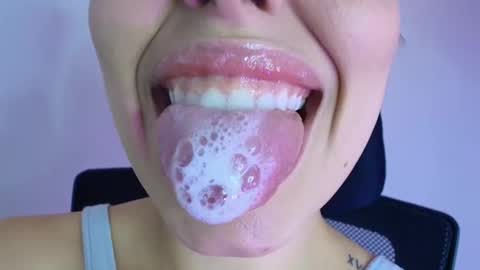 Lisbet online show from 13, 11, 2025