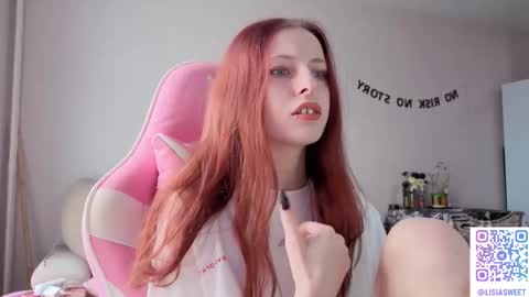 Snapshot of lisiasweet chatting on 3, 10, 2025 Lika online show from 3, 10, 2025