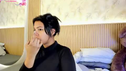 Snapshot of liss_reyes chatting on 13, 6, 2026 Liss online show from 13, 6, 2026