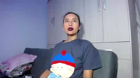 Lisa online show from 23, 2, 2025