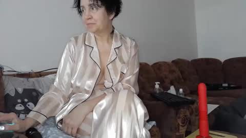 Snapshot of litisialove455 chatting on 4, 2, 2025 litisialove455 online show from 4, 2, 2025