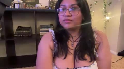 Snapshot of littldeath chatting on 2, 11, 2025 littldeath online show from 2, 11, 2025