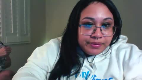 Snapshot of littldeath chatting on 6, 11, 2025 littldeath online show from 6, 11, 2025