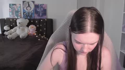 Snapshot of little__flowers chatting on 29, 6, 2026 little__flowers online show from 29, 6, 2026