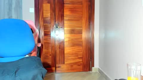 little_africa online show from 10, 2, 2026