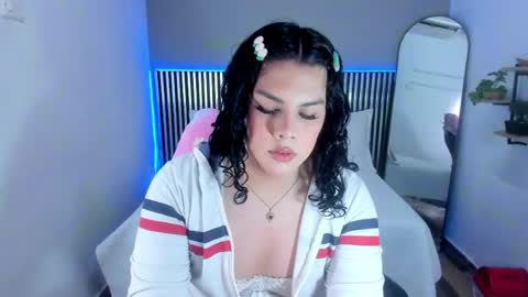 L I T T L E A L L I online show from 3, 5, 2026