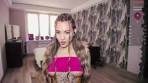 Snapshot of little_birdy chatting on 11, 3, 2025 Birdy online show from 11, 3, 2025