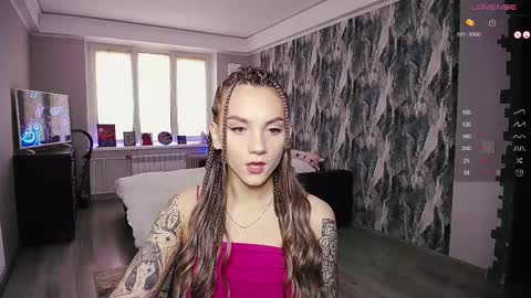 Snapshot of little_birdy chatting on 12, 3, 2025 Birdy online show from 12, 3, 2025