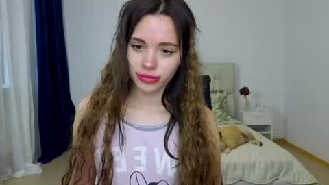 Snapshot of little_cuti1e chatting on 16, 6, 2026 Kathrine online show from 16, 6, 2026