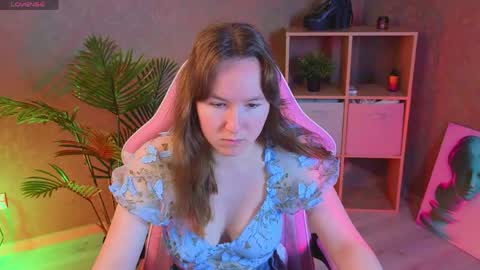 Snapshot of little_doll_meow chatting on 29, 4, 2026 Alexandra online show from 29, 4, 2026
