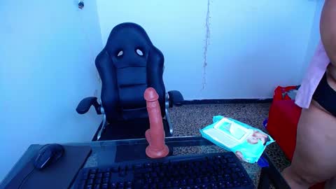 mai rojas online show from 24, 1, 2025