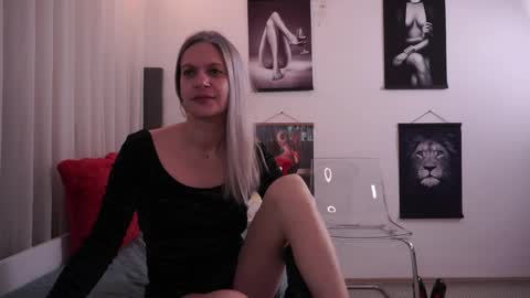 Snapshot of little_heart_andreea chatting on 12, 3, 2025 little_heart_andreea online show from 12, 3, 2025