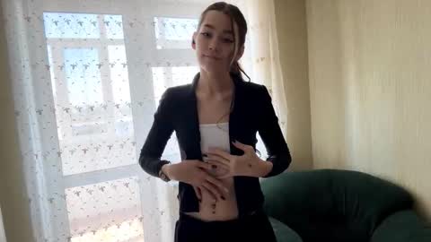 Viiola online show from 23, 10, 2025