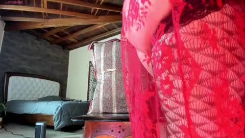 Izzi online show from 31, 1, 2025