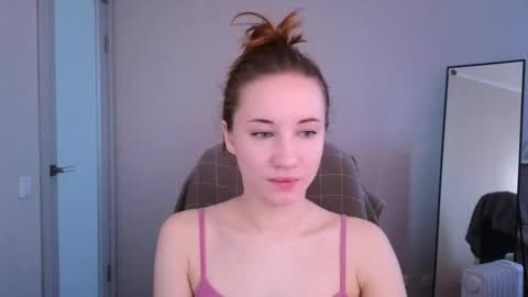 little_pretty_woman online show from 17, 3, 2026