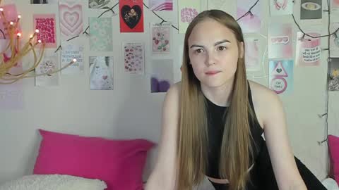 Snapshot of little_radiant_sun chatting on 29, 4, 2026 Kriss online show from 29, 4, 2026