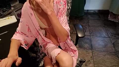 Snapshot of little_savage chatting on 4, 3, 2026 little_savage online show from 4, 3, 2026