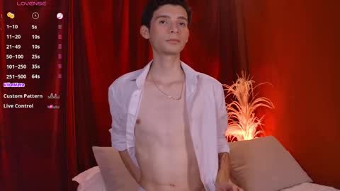 Juan Ferrer online show from 4, 3, 2026