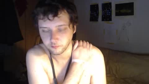 littlealien7 online show from 26, 10, 2025