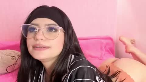 Snapshot of littlearii chatting on 6, 5, 2026 Ari online show from 6, 5, 2026