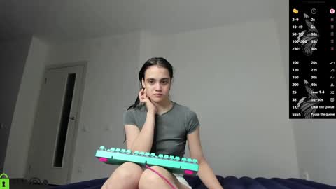 Snapshot of littleashleyy chatting on 25, 5, 2026 littleashleyy online show from 25, 5, 2026
