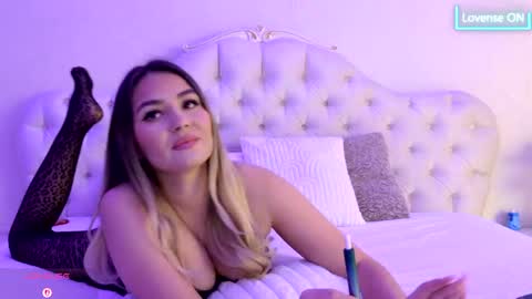 Snapshot of littleblondbunny chatting on 2, 3, 2026 littleblondbunny online show from 2, 3, 2026