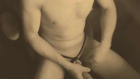 Snapshot of littleboyuk chatting on 2, 12, 2024 HANDYBOY LONDON online show from 2, 12, 2024